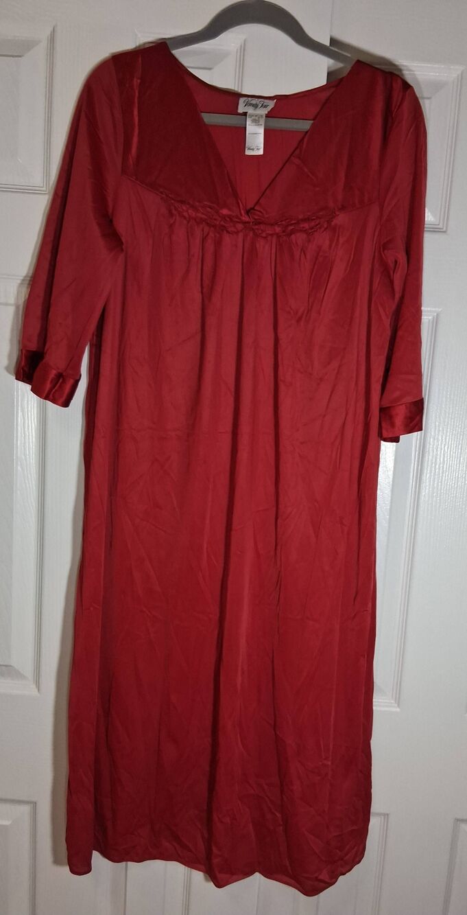 Vintage vanity fair womens medium dark red night gown 100% nylon lounge wear
